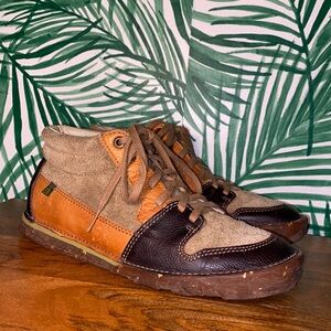 El Naturalista Brown Suede & Leather Laced Ankle Boots Women’s 40/9